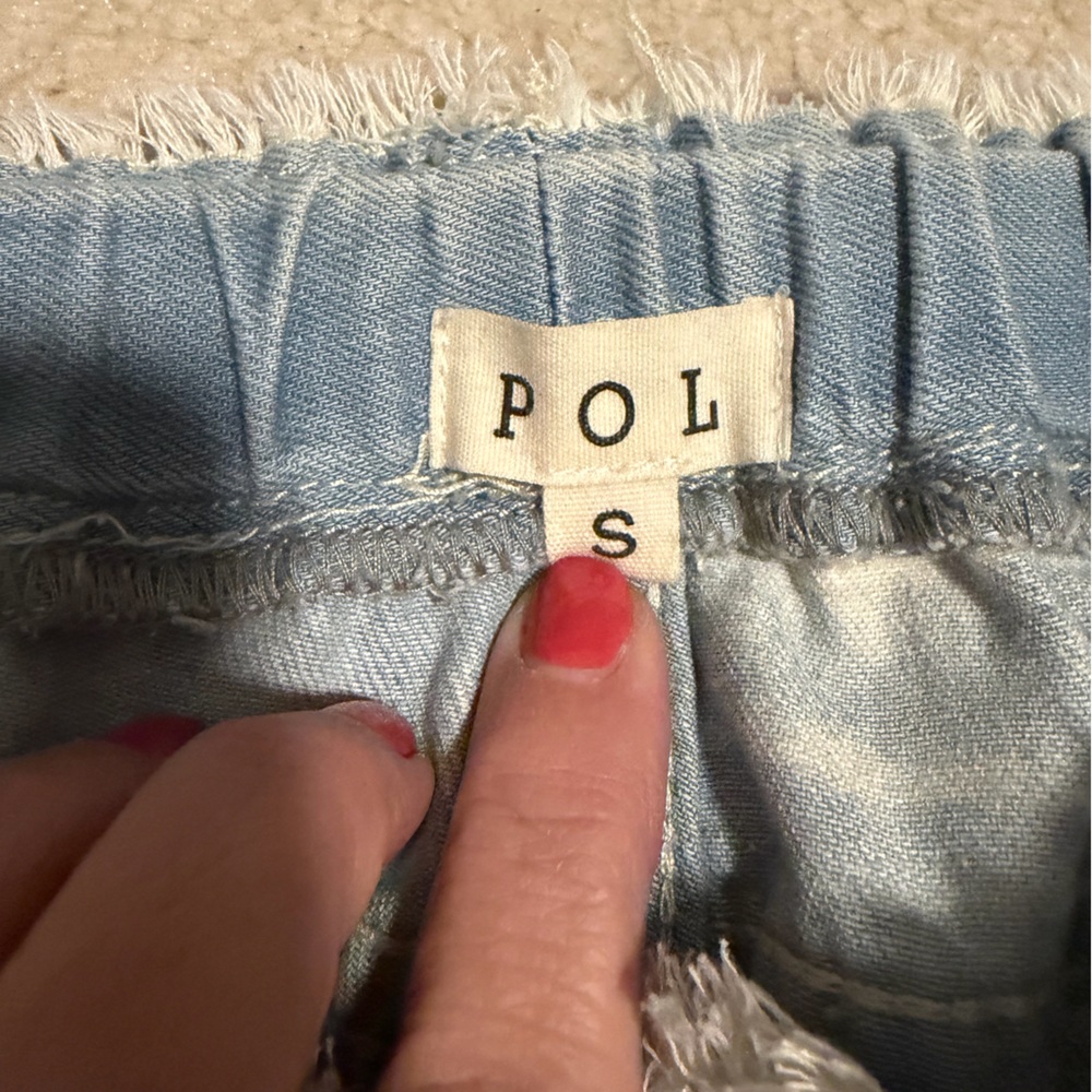 POL Light Blue Frayed Hem Jeans - Picture 5 of 7